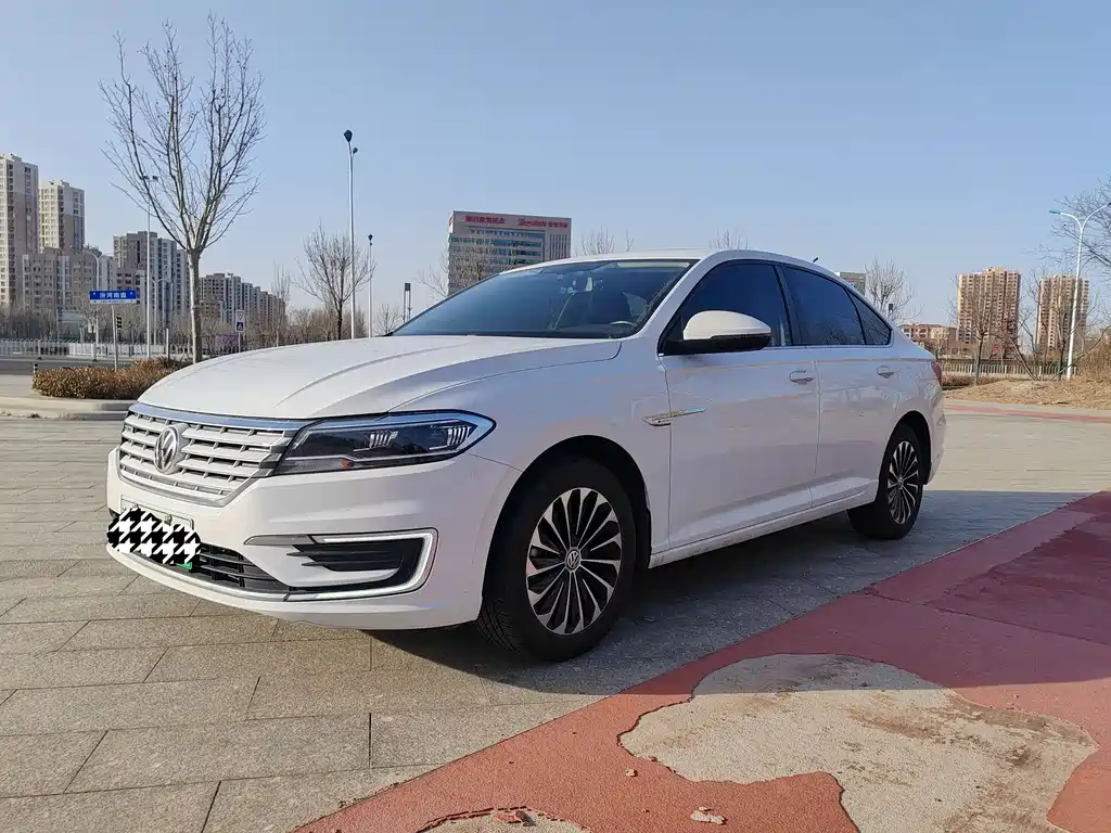 VOLKSWAGEN LAVIDA PURE ELECTRIC