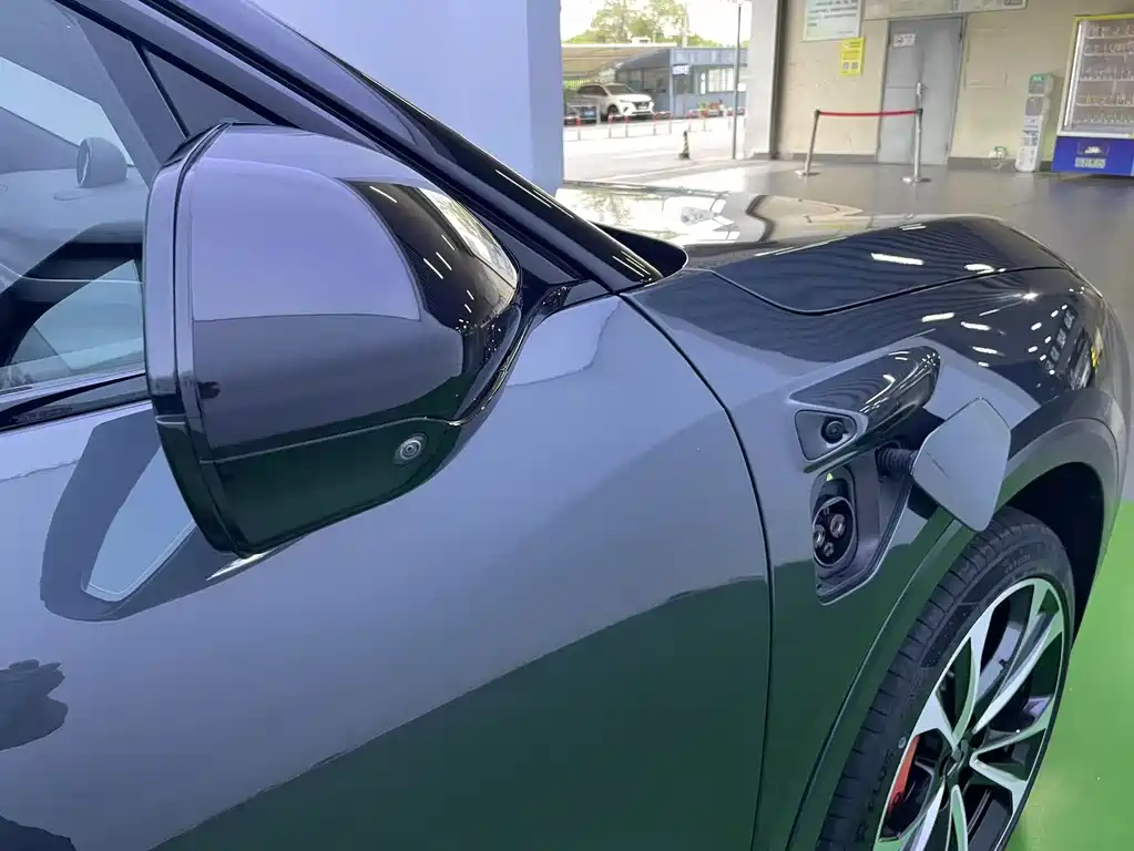 NIO ES8 — миниатюра 12