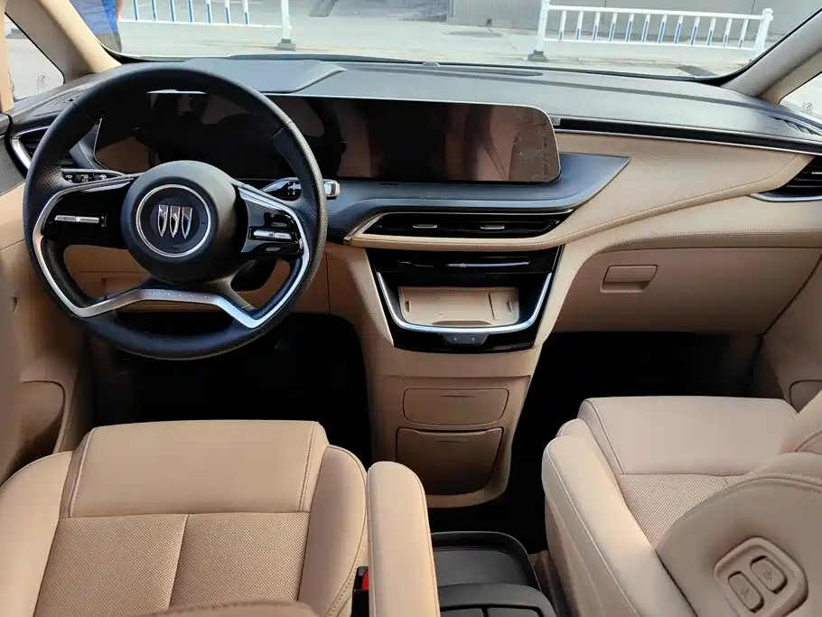 Buick GL8 Hybrid — миниатюра 12