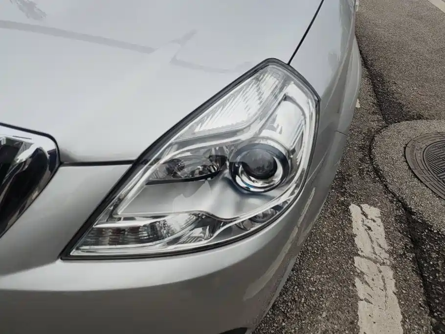 Buick Excelle — миниатюра 5