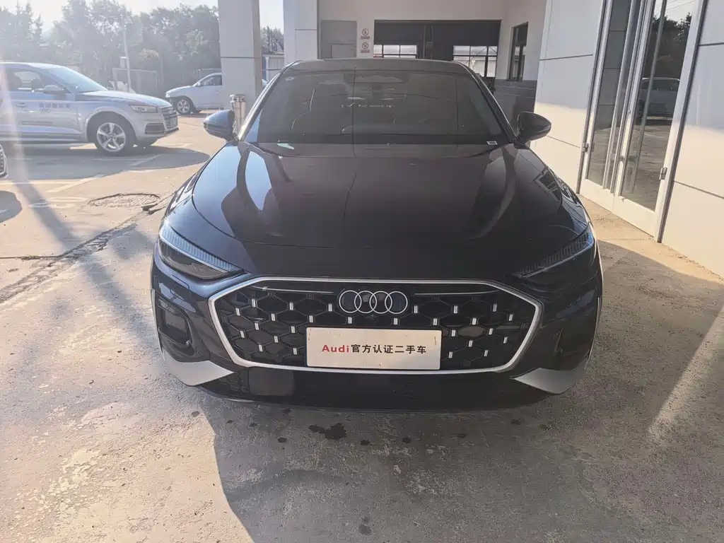 Audi A5L — миниатюра 2
