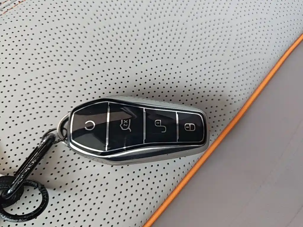 BYD Yuan Plus — миниатюра 9