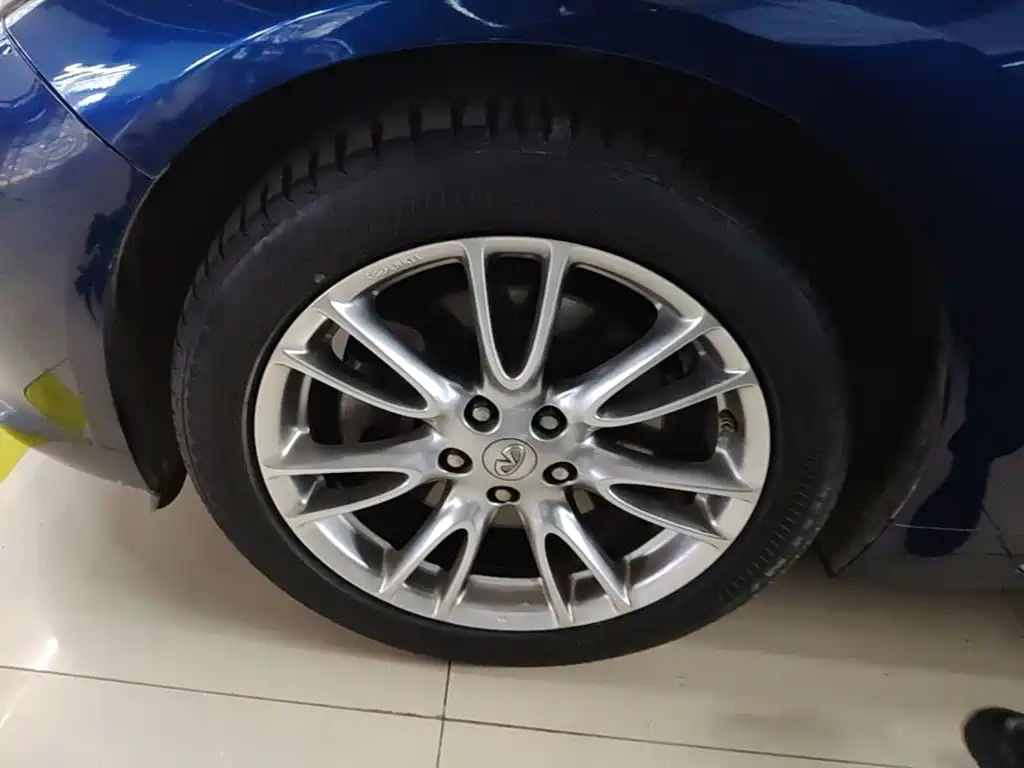 Infiniti Q50L — миниатюра 23