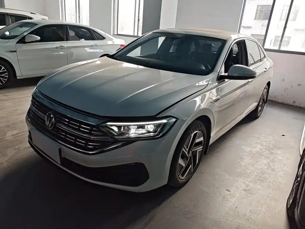 Volkswagen Sagitar — миниатюра 2