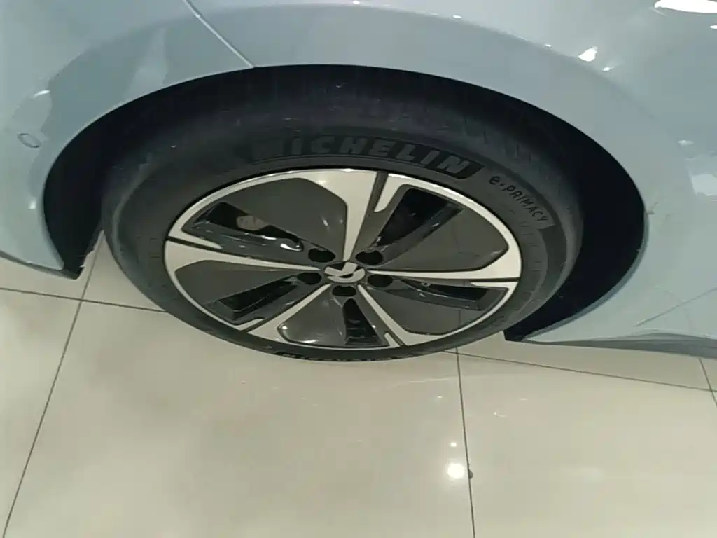 NIO ET5T — миниатюра 23