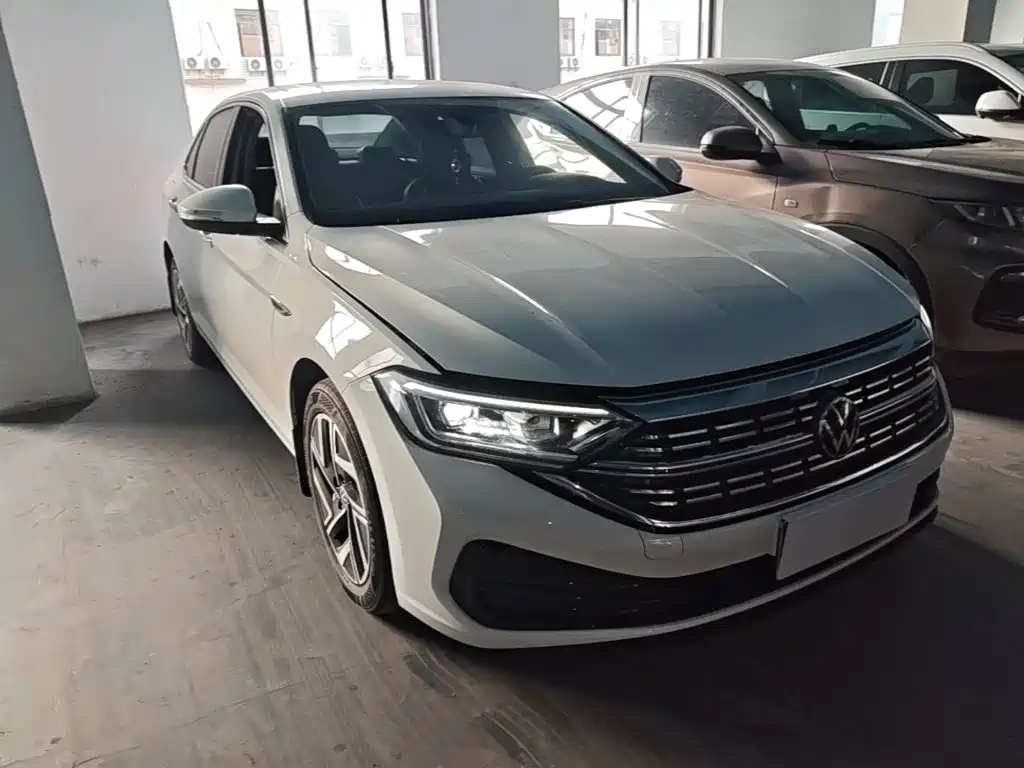 Volkswagen Sagitar — миниатюра 4