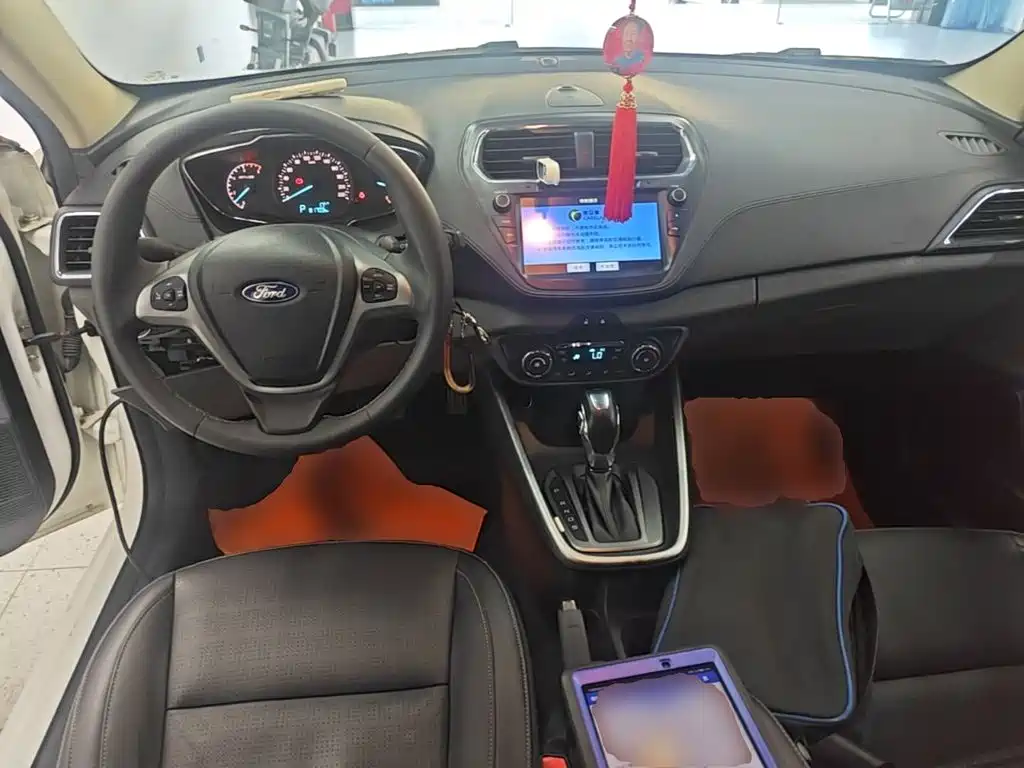 Ford Escort — миниатюра 10