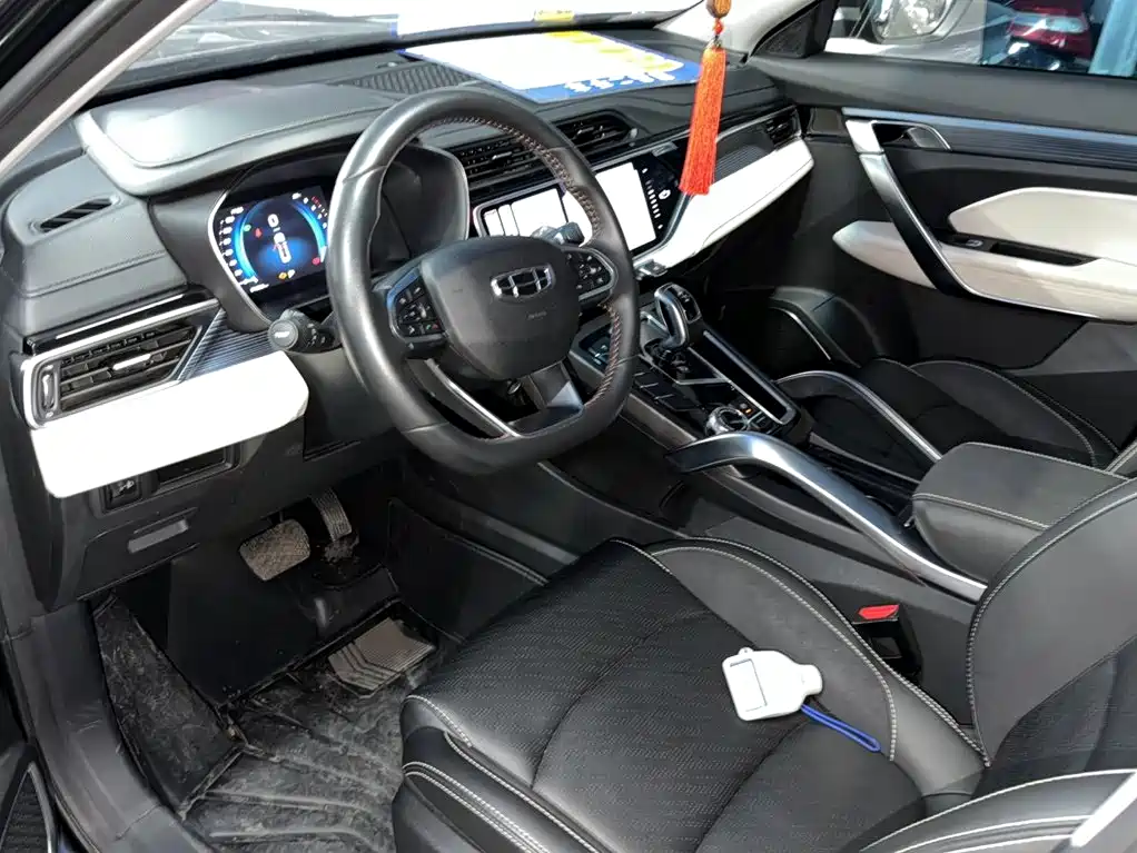 Geely Boyue — миниатюра 8