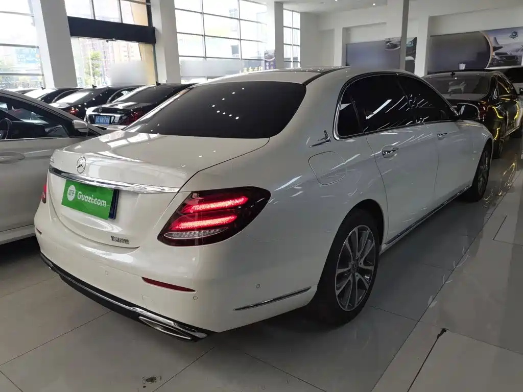 Mercedes-Benz E-Class E 2019 E 300 L Fashion