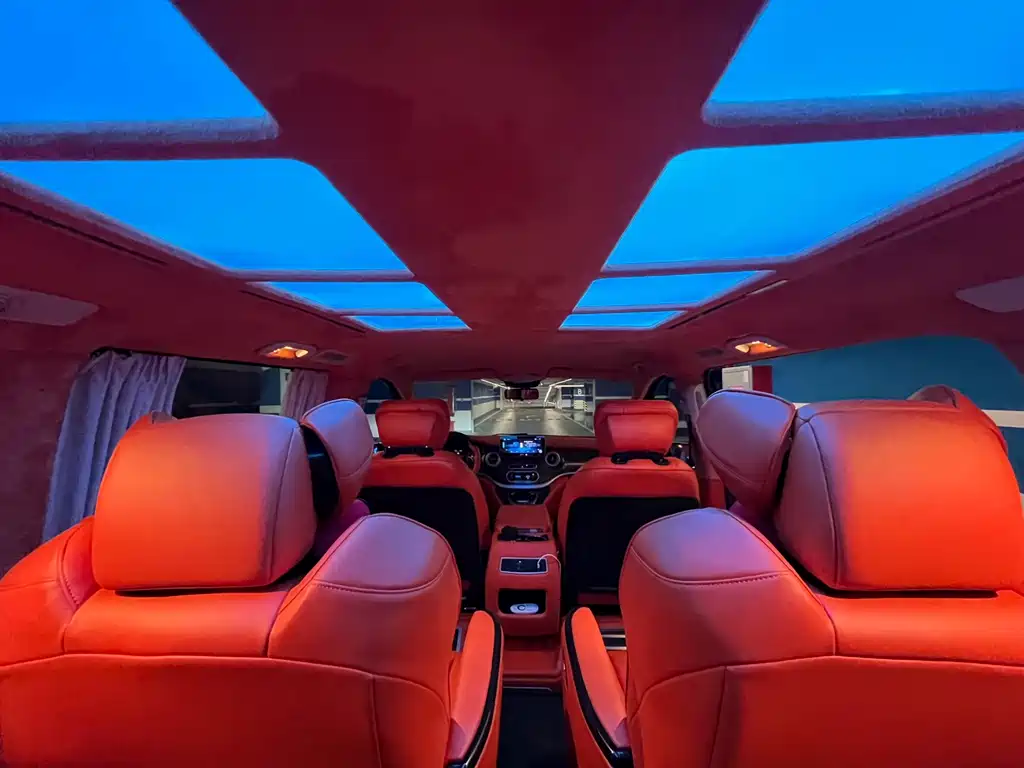 Mercedes-Benz Vito — миниатюра 17