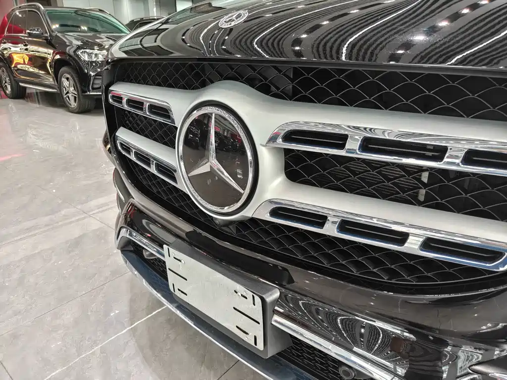 Mercedes-Benz GLS — миниатюра 4