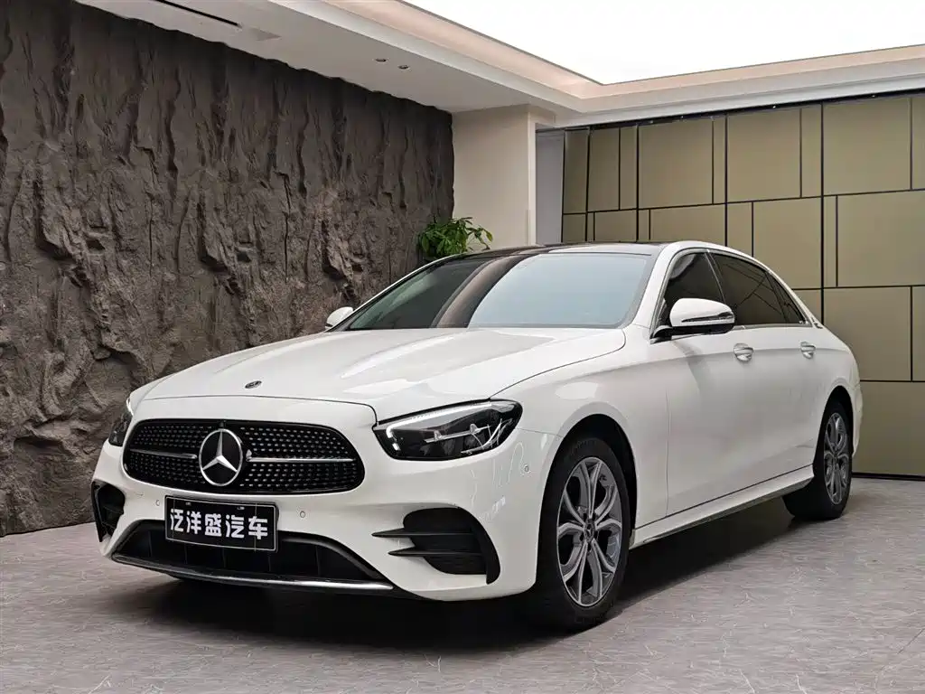 Mercedes-Benz E-Class 2021