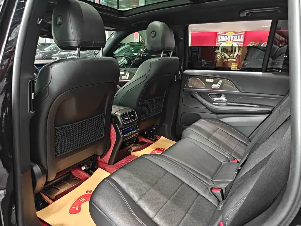 Mercedes-Benz GLS — миниатюра 20