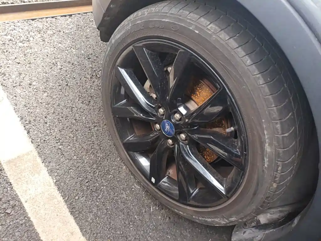 Ford Kuga — миниатюра 23
