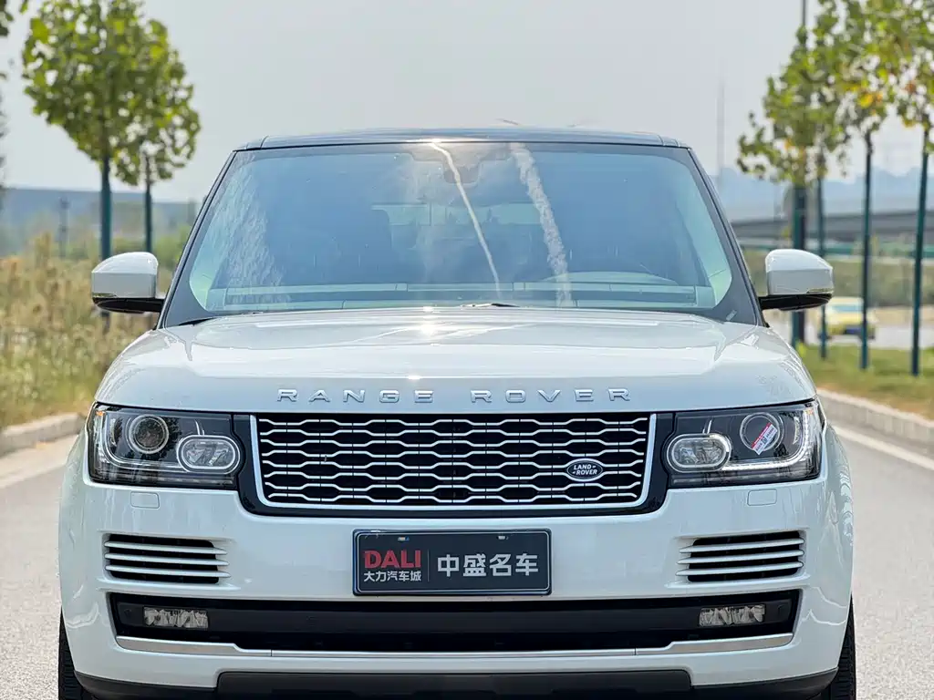 Land Rover Range Rover — миниатюра 2