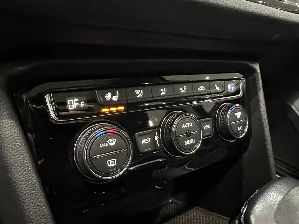 Volkswagen Tiguan L — миниатюра 8