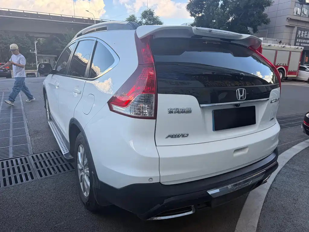 Honda CR-V — миниатюра 8