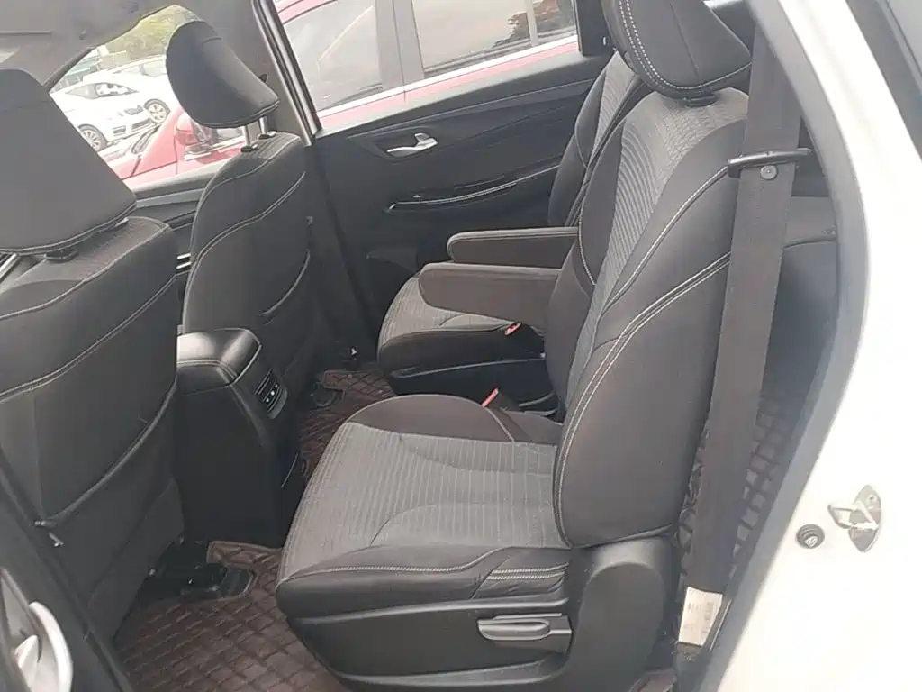 Baojun 730 — миниатюра 17