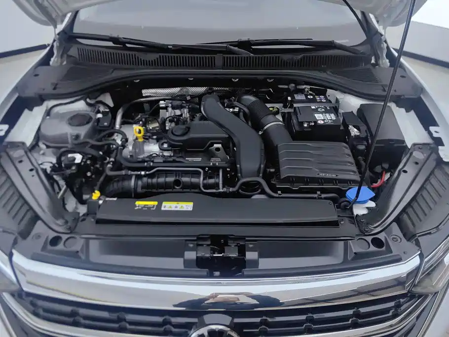Volkswagen Sagitar — миниатюра 10