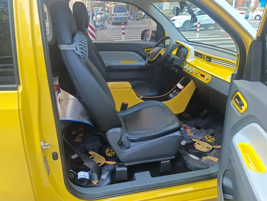 Wuling MINIEV — миниатюра 8