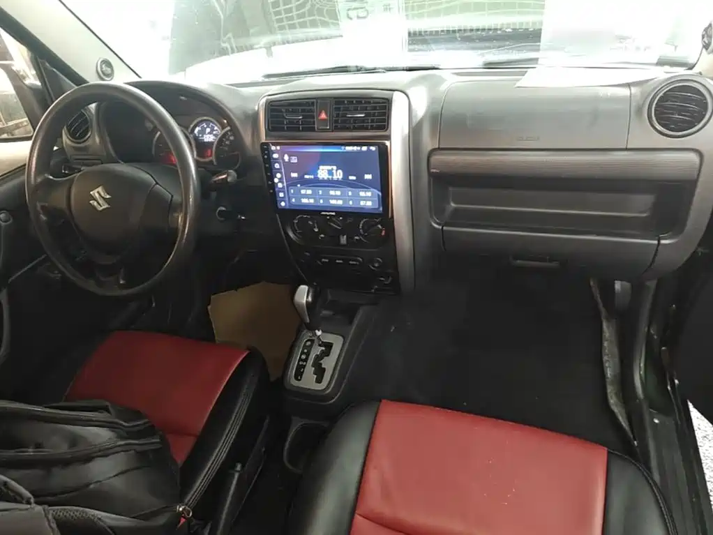 Suzuki Jimny — миниатюра 10