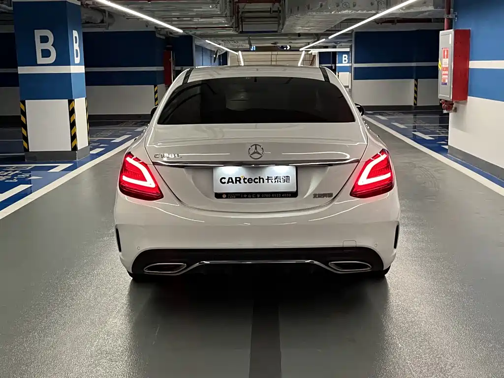 Mercedes-Benz C-Class — миниатюра 10