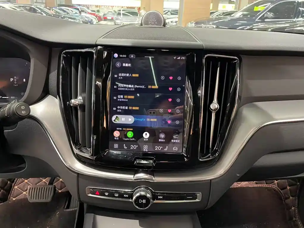 Volvo XC60 — миниатюра 4