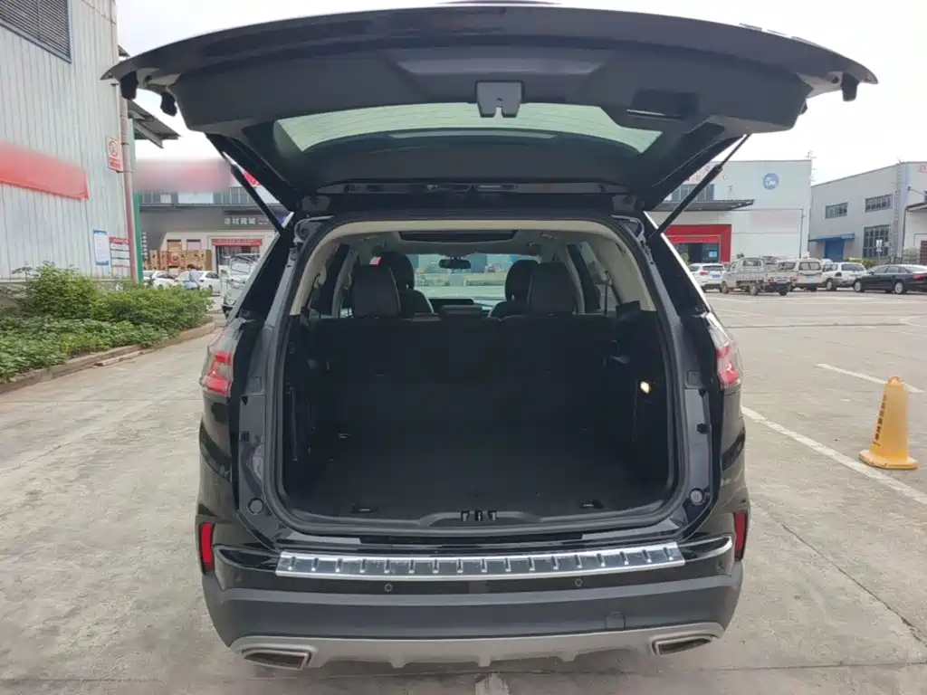 Ford Edge — миниатюра 19