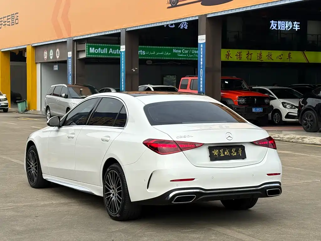 Mercedes-Benz C-Class — миниатюра 19