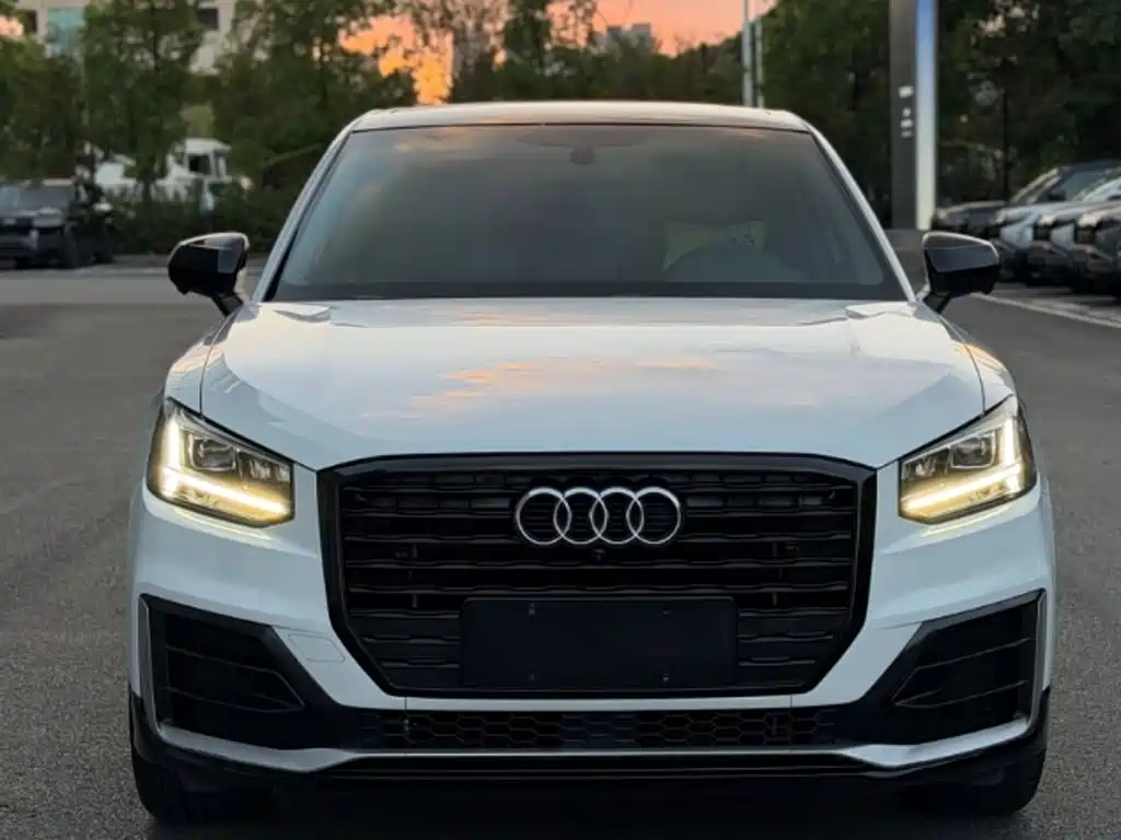 Audi Q2L — миниатюра 2