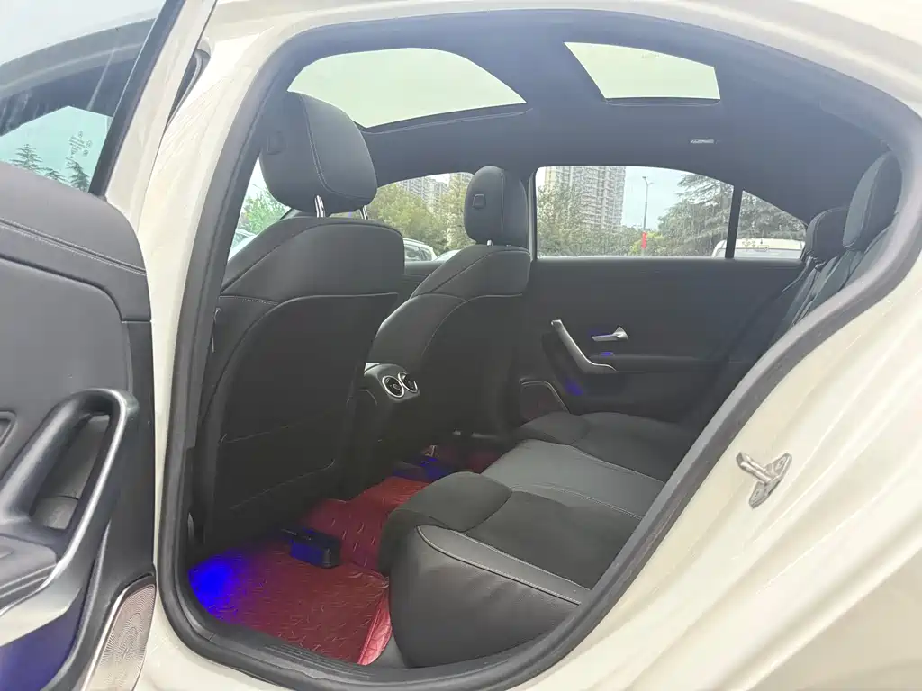 Mercedes-Benz A-Class — миниатюра 5