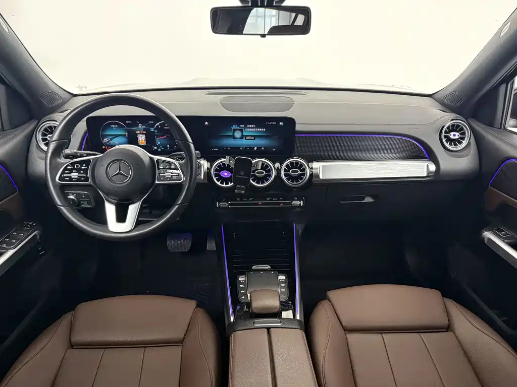 Mercedes-Benz GLB — миниатюра 14