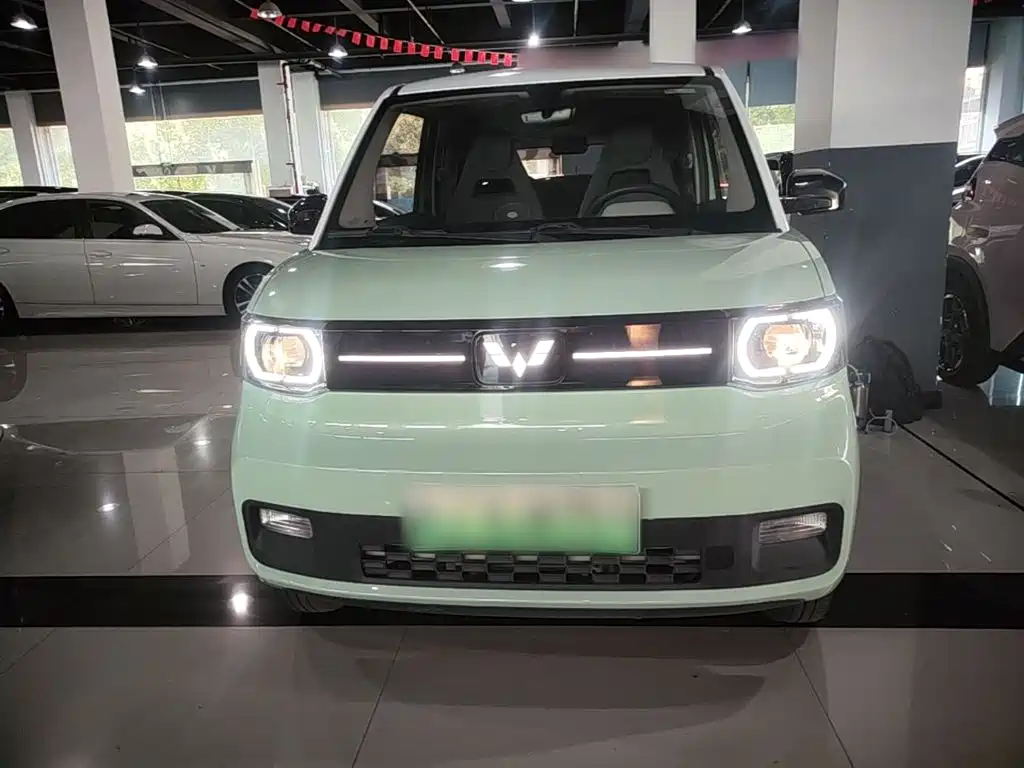Wuling MINIEV — миниатюра 3