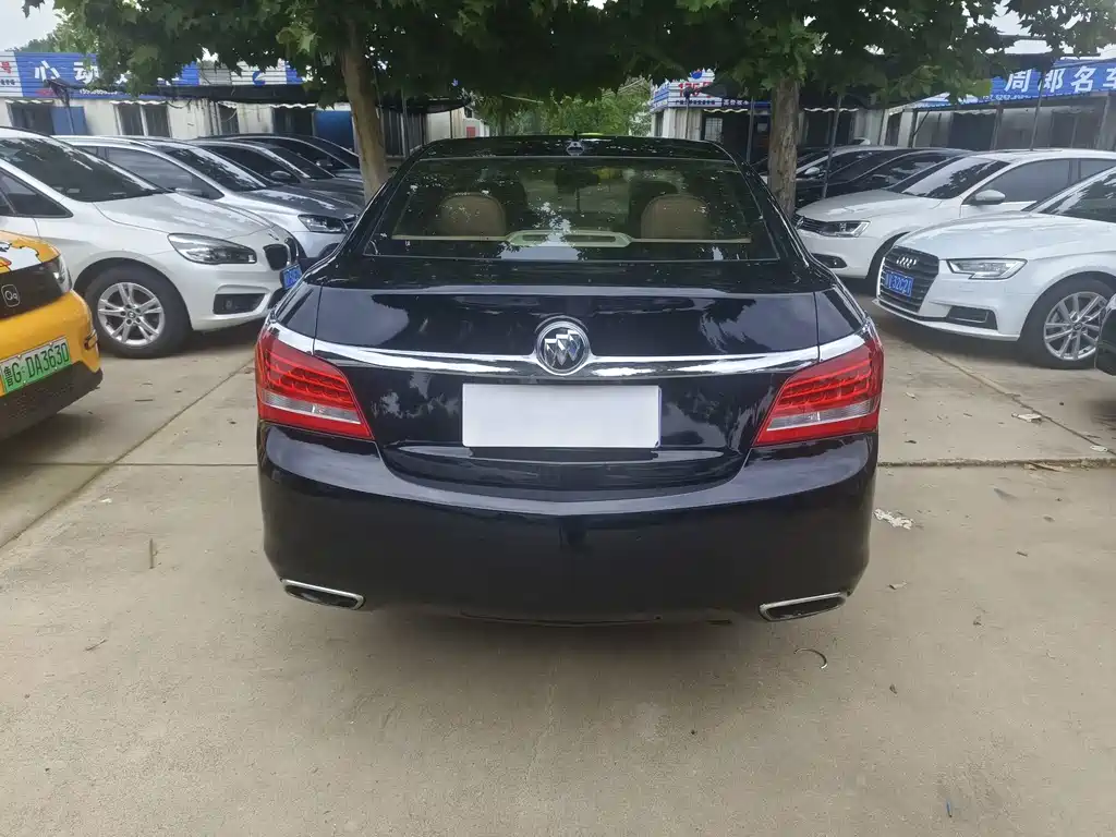 Buick LaCrosse — миниатюра 6