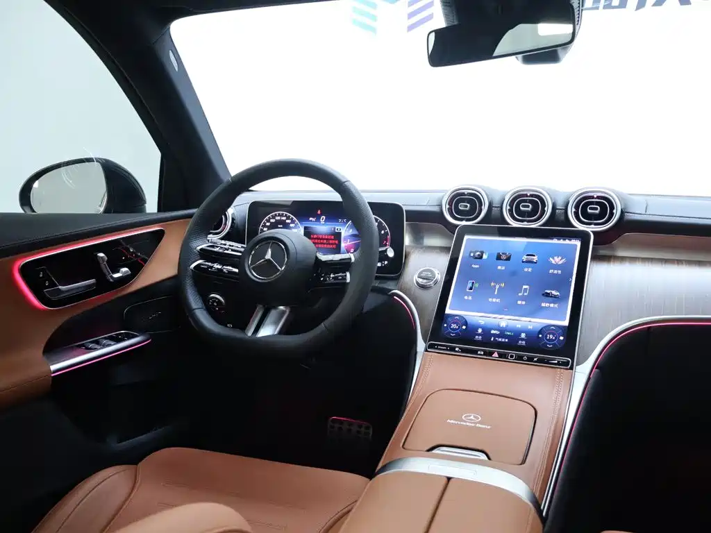 Mercedes-Benz GLC — миниатюра 14