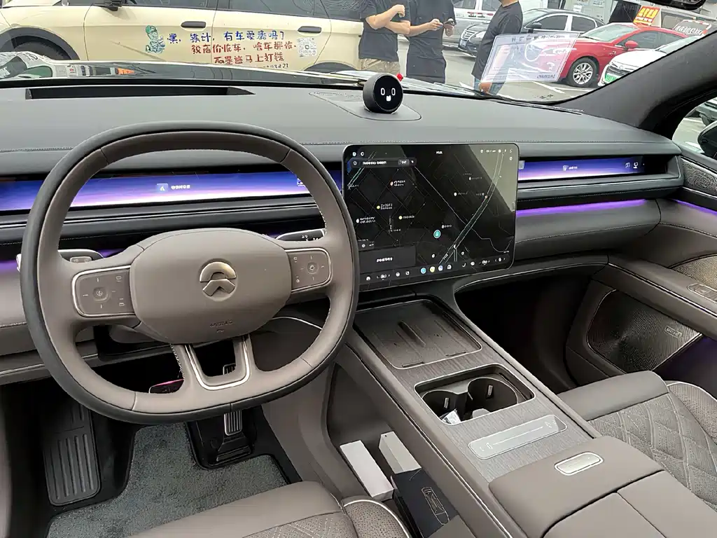 NIO ES8 2026 мест Executive Luxury