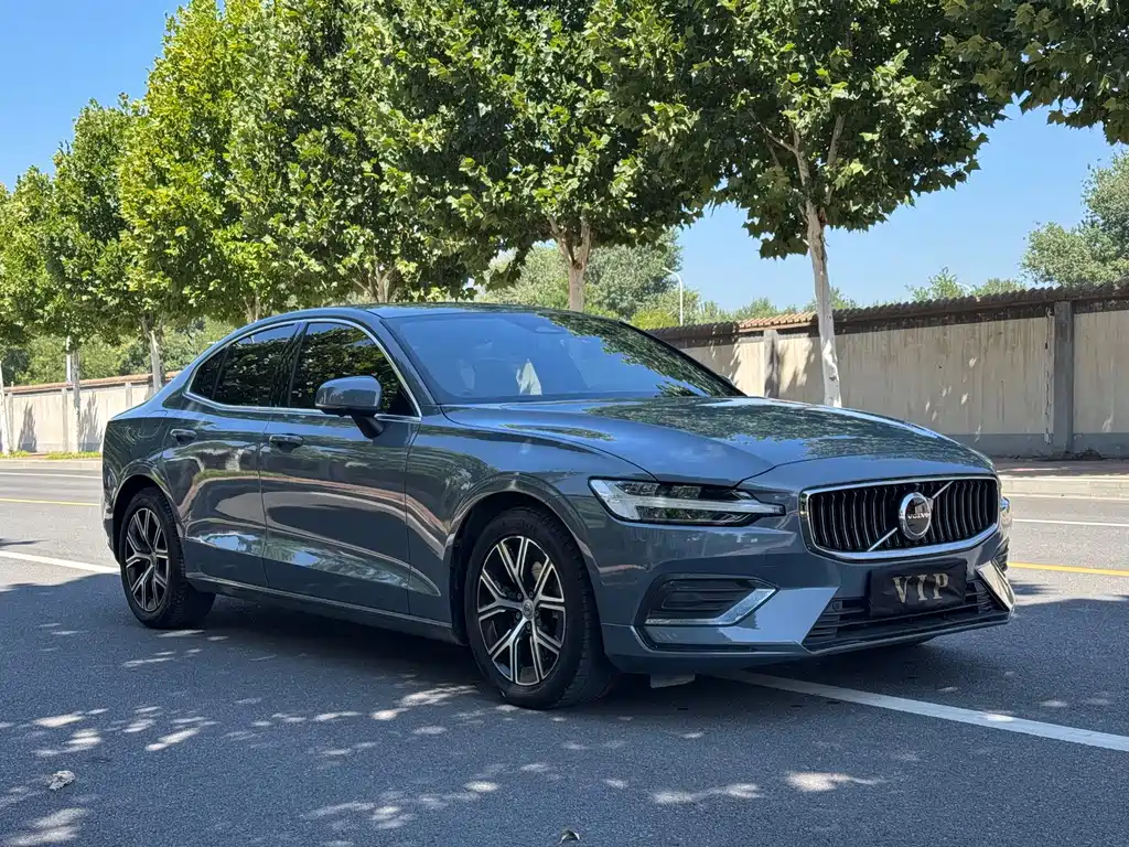 Volvo S60 — миниатюра 3