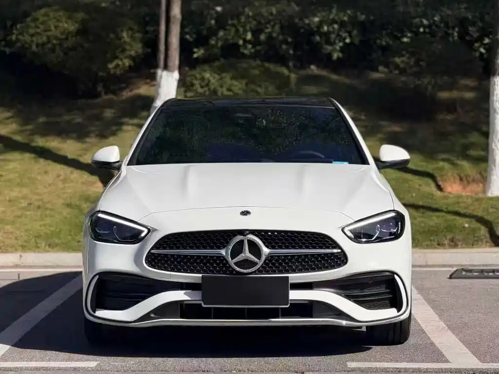 Mercedes-Benz C-Class — миниатюра 2