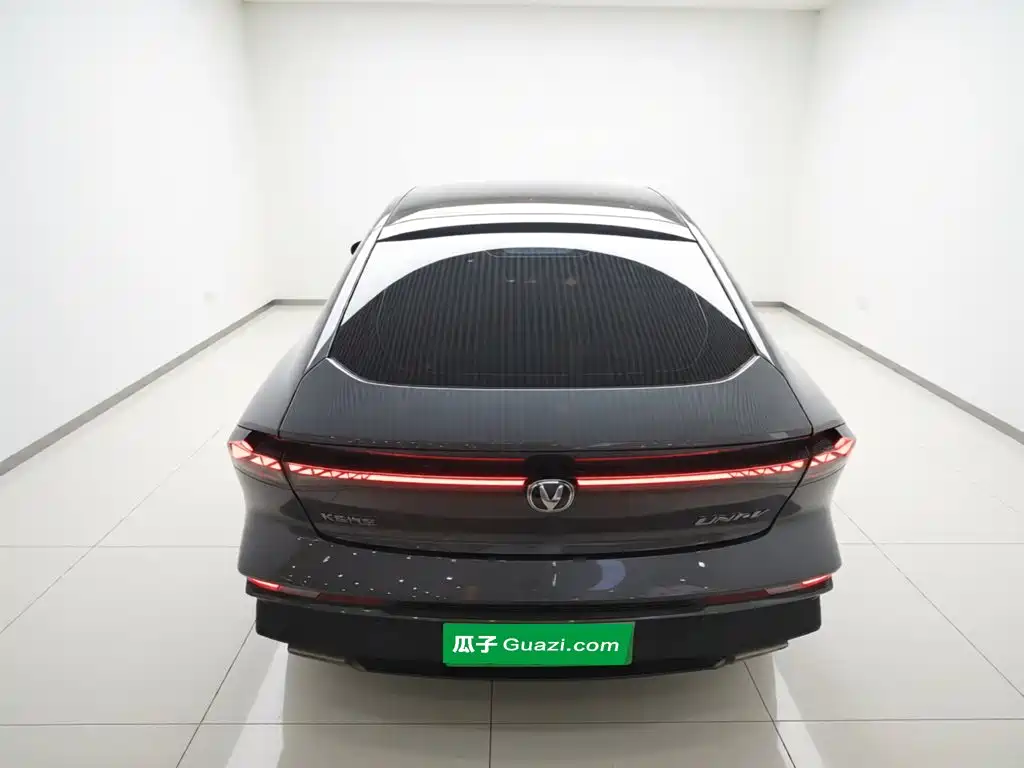 Changan UNI-V 2024 1.5T Luxury