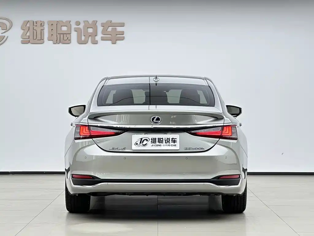 Lexus ES — миниатюра 3