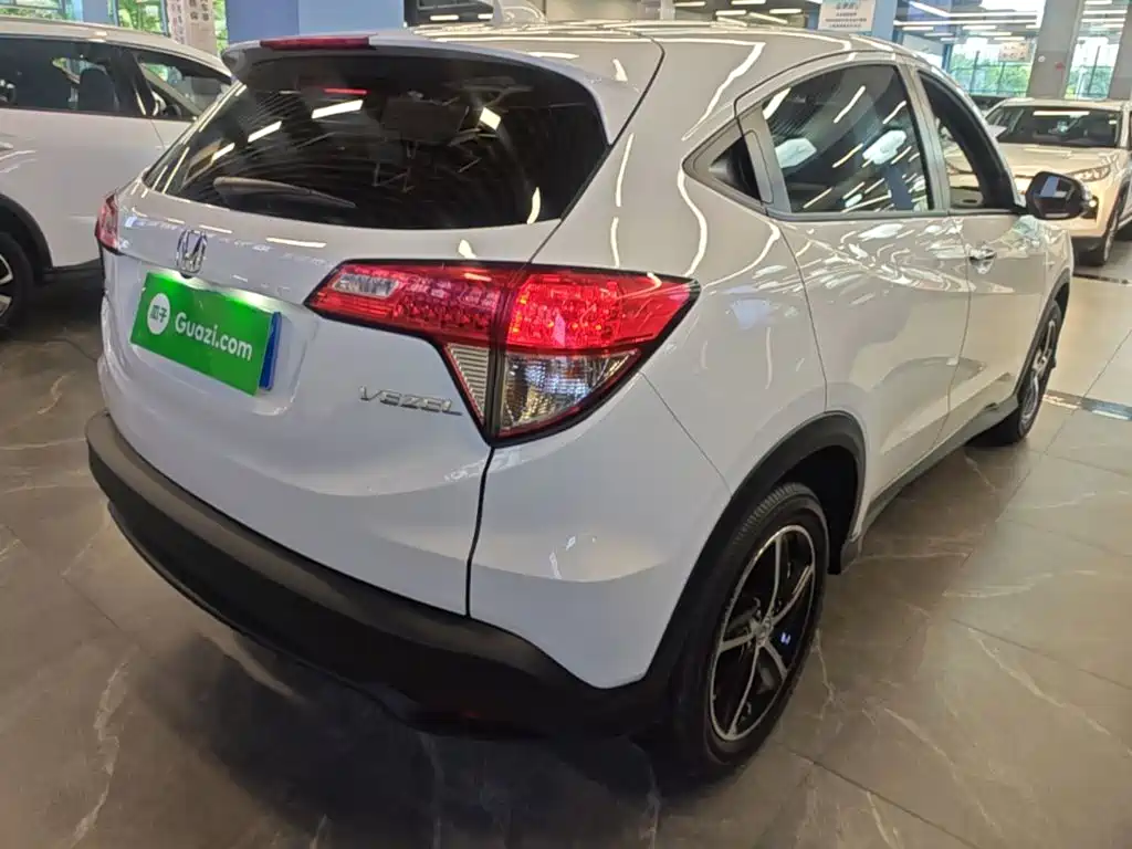 Honda Vezel — миниатюра 7