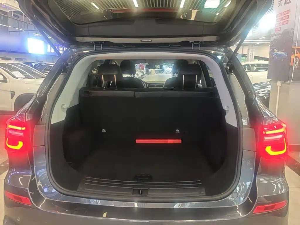 Roewe RX5 — миниатюра 19