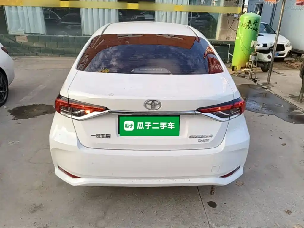 Toyota Corolla — миниатюра 6
