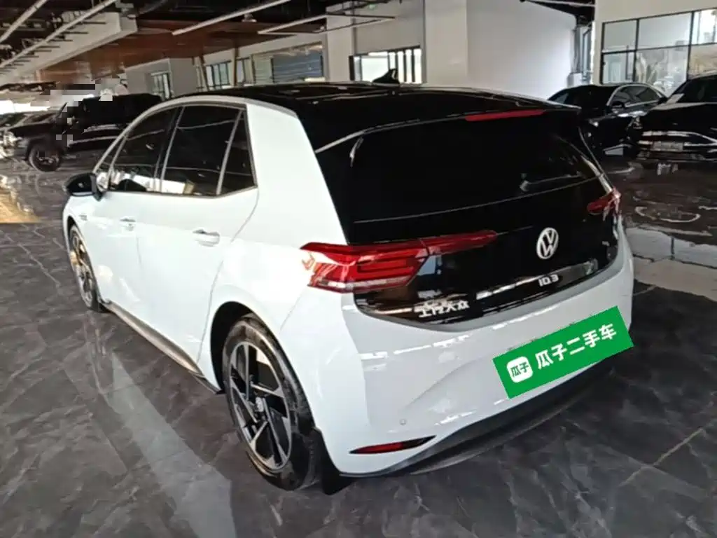 Volkswagen ID.3 — миниатюра 5