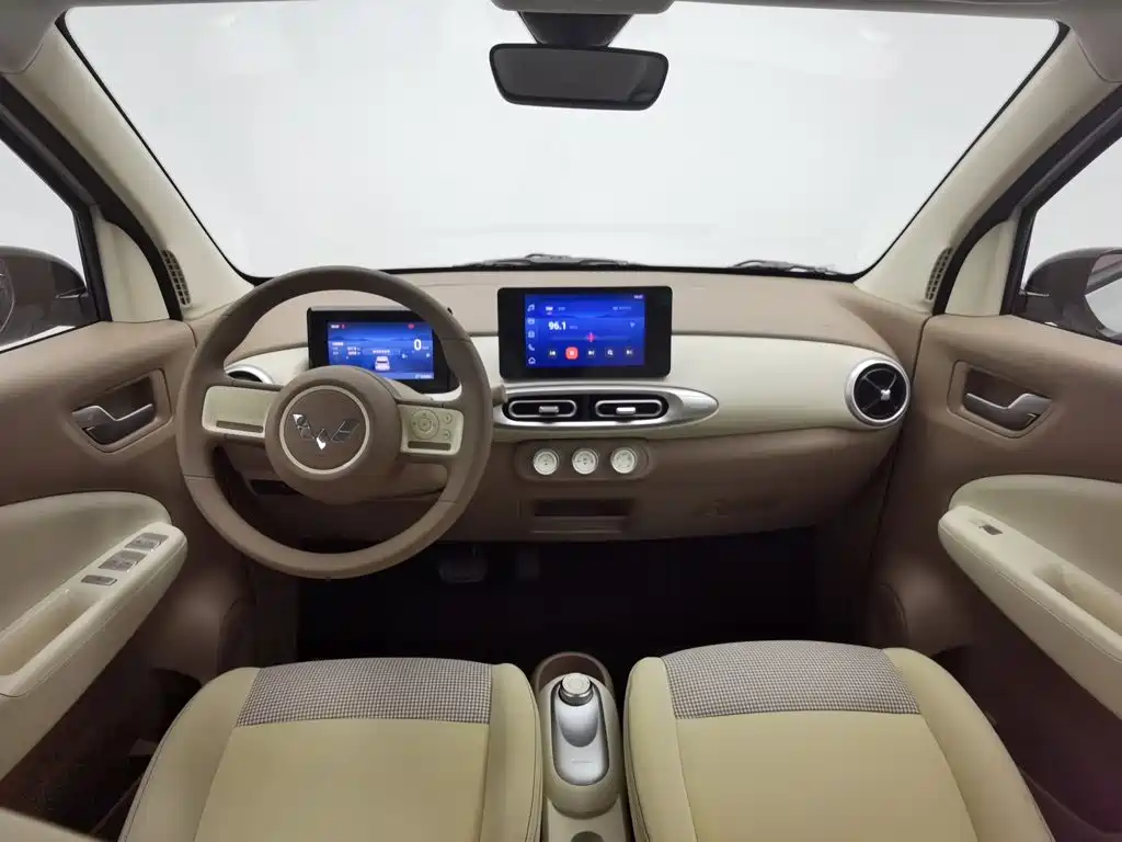 Wuling MINIEV — миниатюра 5