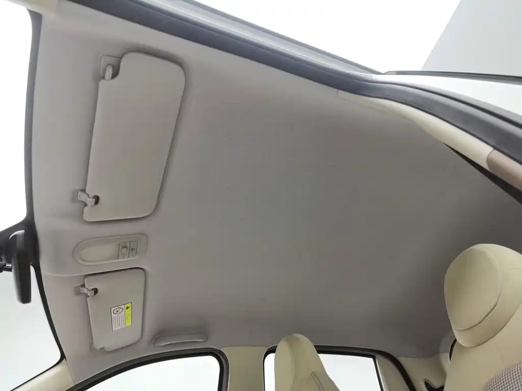 Wuling MINIEV — миниатюра 14