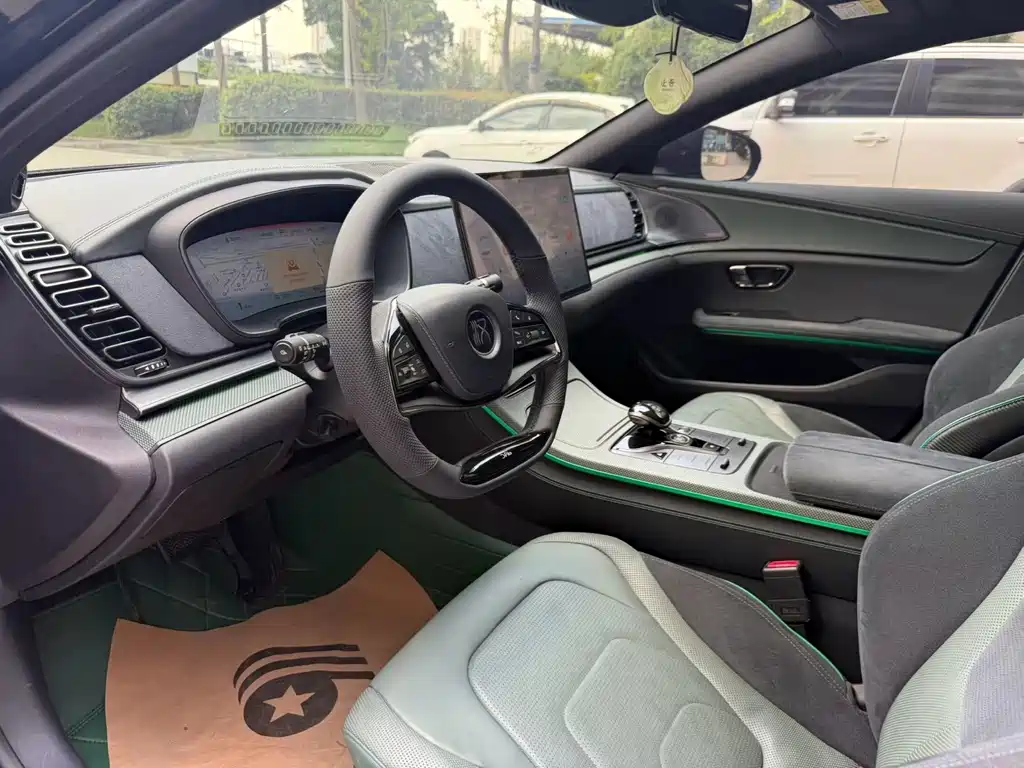 BYD Han — миниатюра 5