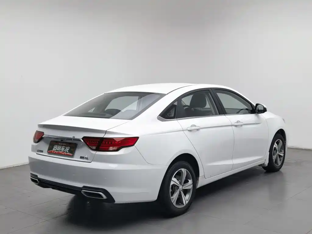 Geely Emgrand GL — миниатюра 2