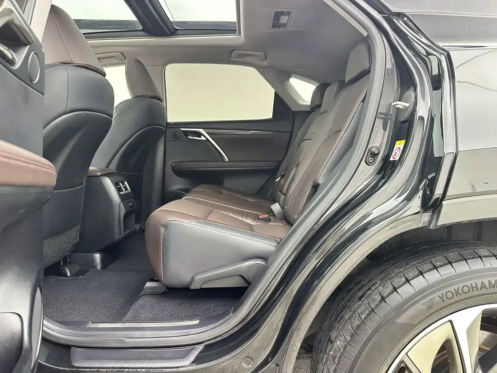 Lexus RX — миниатюра 5