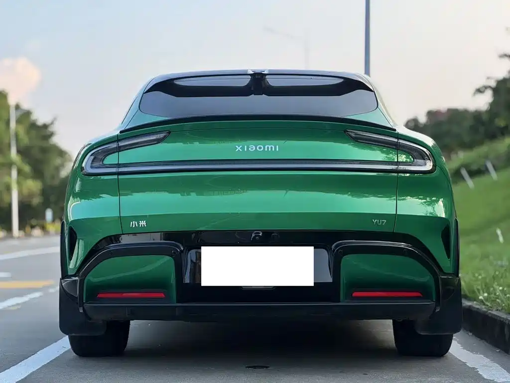 Xiaomi YU7 — миниатюра 7